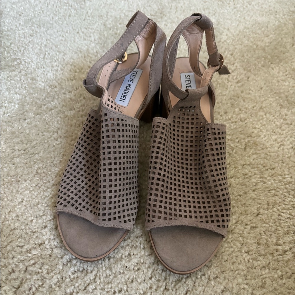 Steve Madden heel sandals